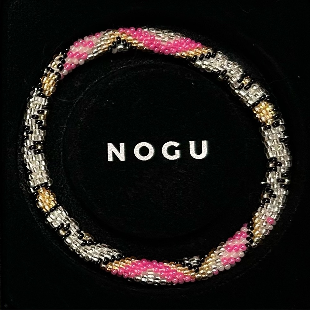 🤍🖤🩷 Lotus Sky Multicoloured Himalayan Bracelet